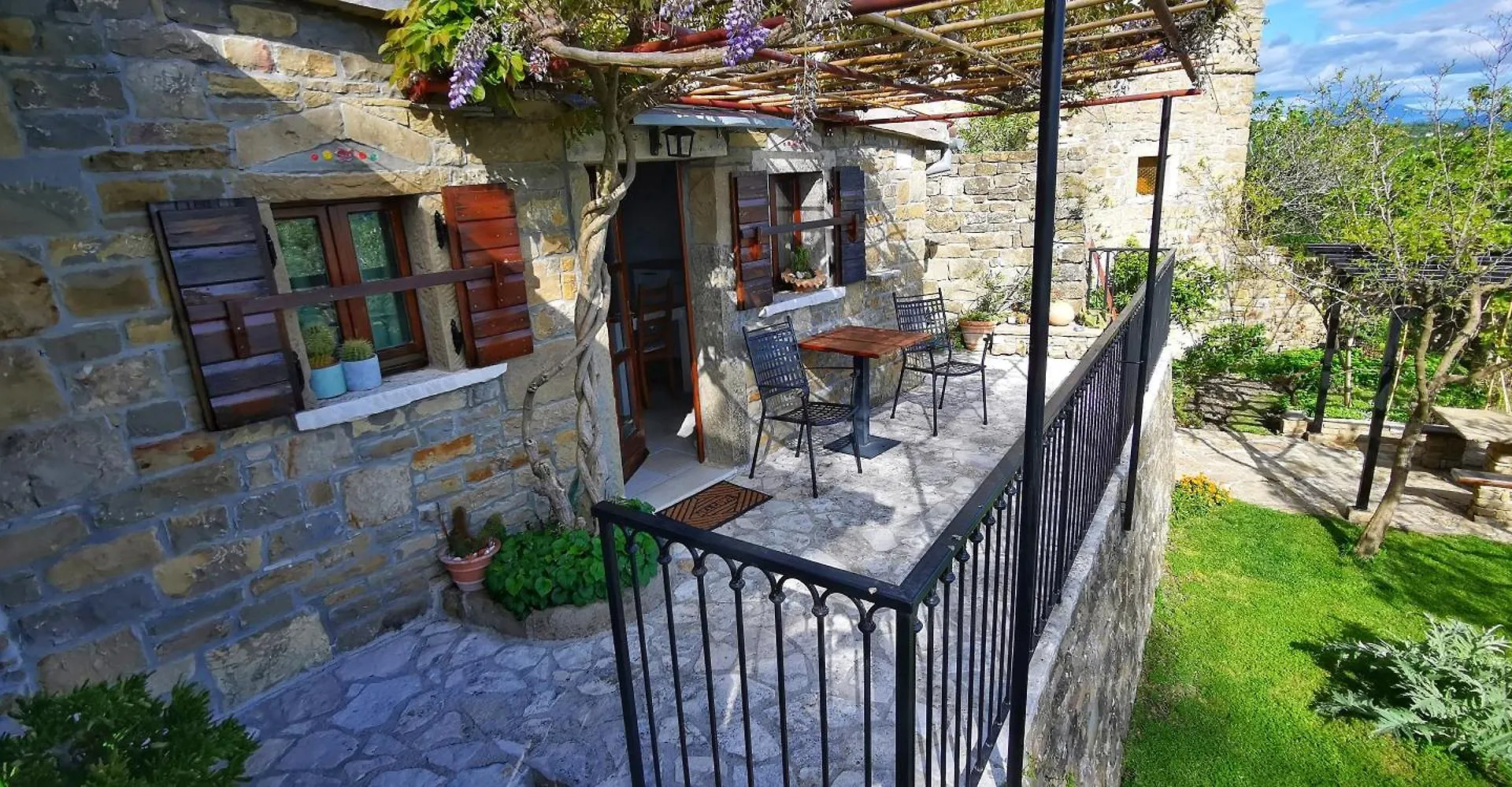 Studio Apartment Belvedere Grožnjan