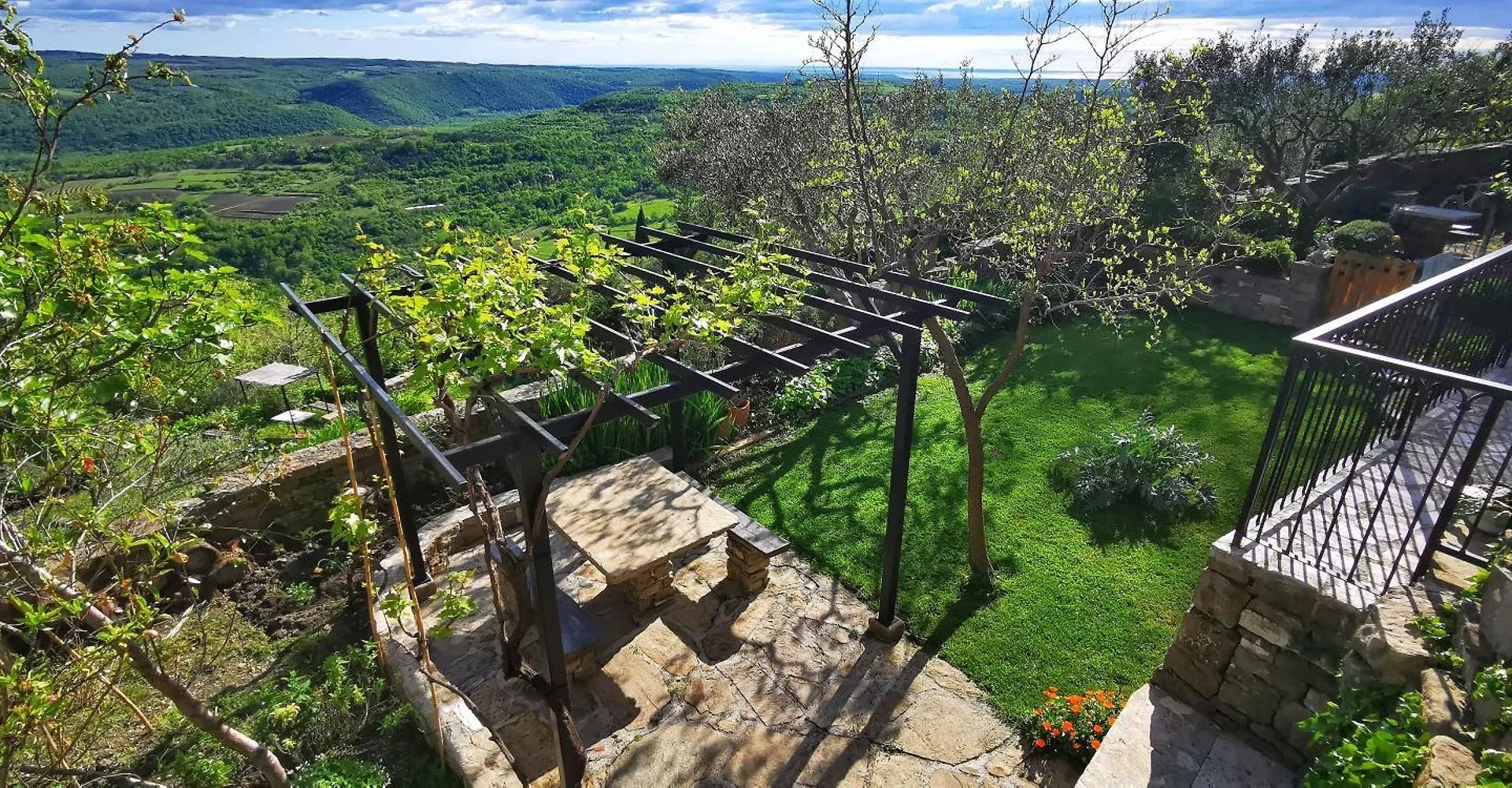 Studio Apartment Belvedere Grožnjan